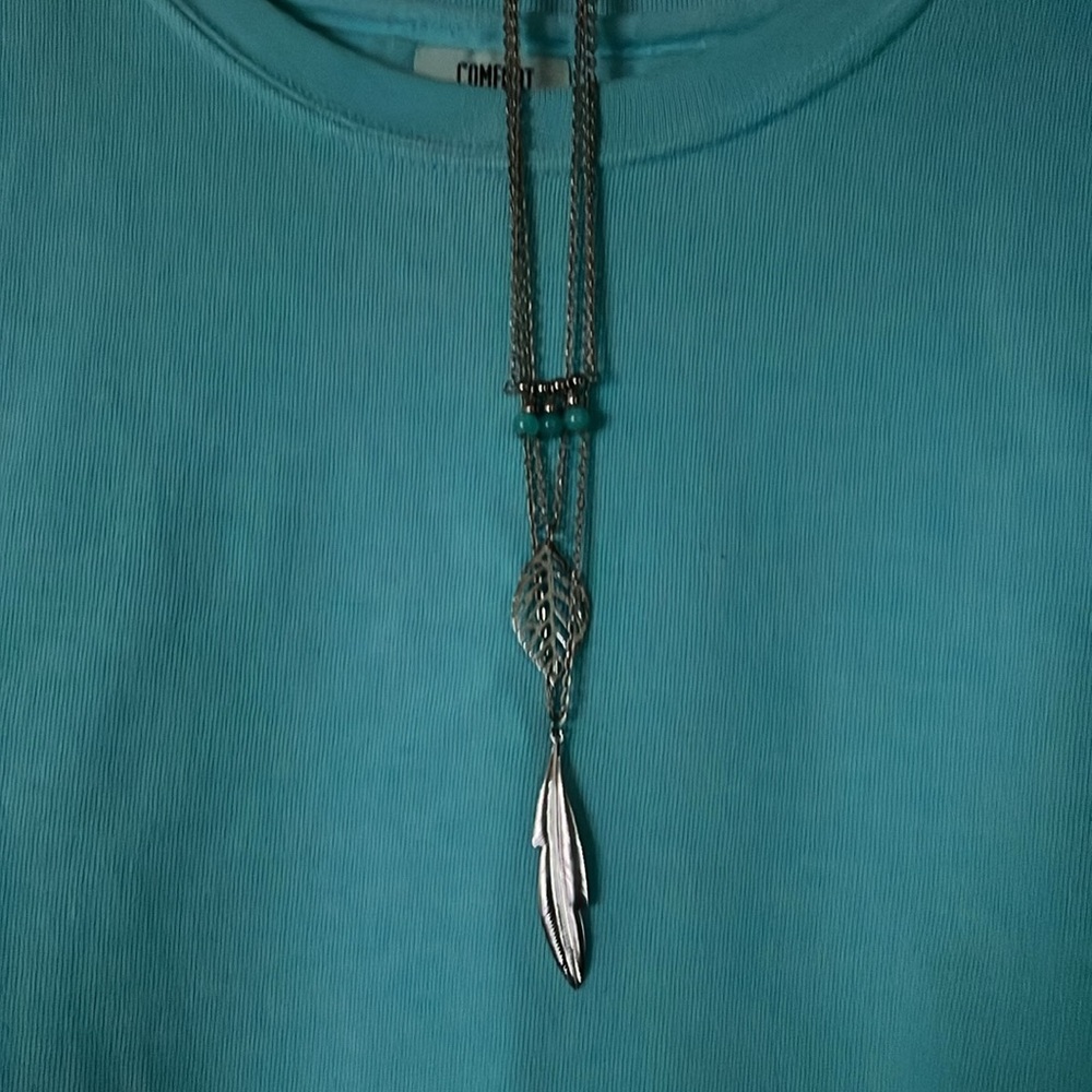 THREE CHAIN NECKLACE - Picture 1 of 5